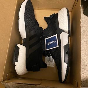 Adidas, size 6 (UK size 5.5) brand new, tags attached.